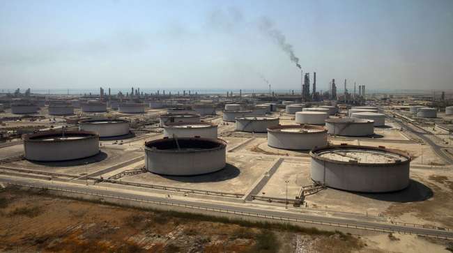 Oil refinery Saudi Arabia