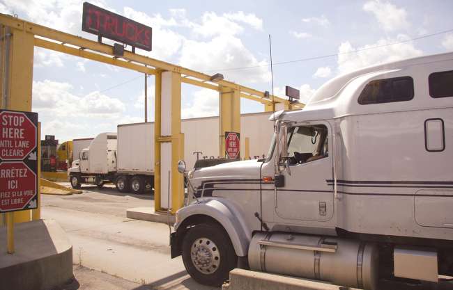 Canadian trucks at the U.S. border