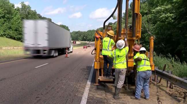 Road crew at work in Mississippi