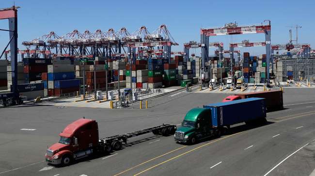 Trucks at the Port of Long Beach