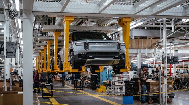 Electric pickup trucks on the assembly line
