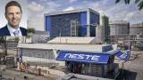 Neste facility with CEO Matti Lehmus