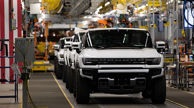 GMC Hummer electric vehicles on the production line