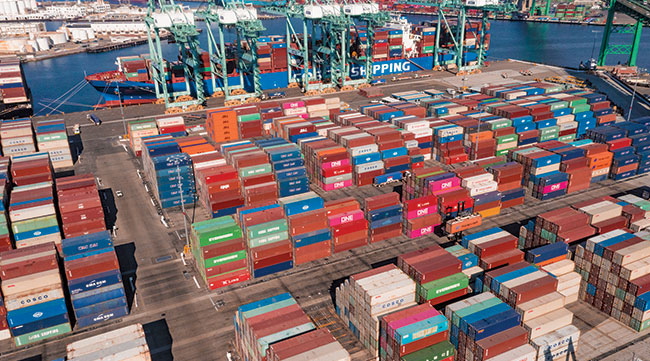 Container bottleneck at the Port of Los Angeles