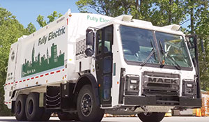 Mack LR battery-electric refuse truck