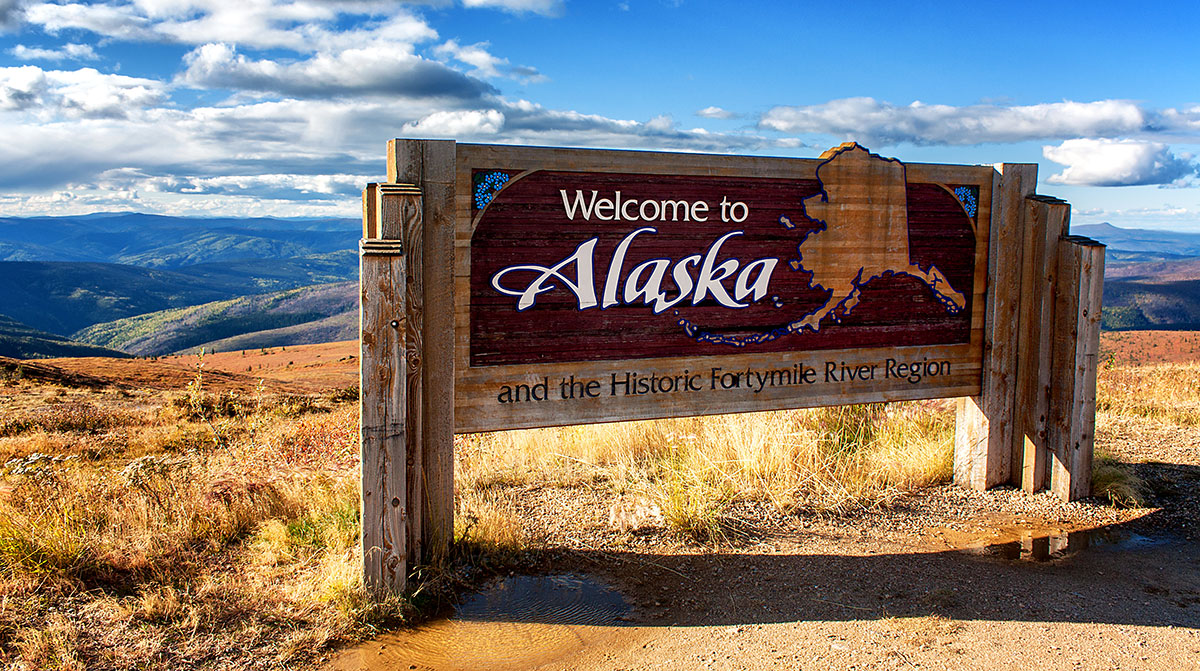 Alaska welcome sign 