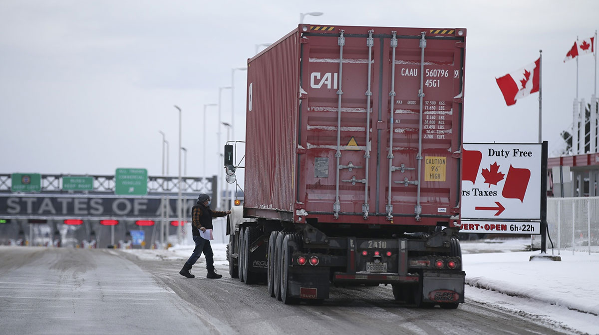 Canadian trucker heading toward U.S. border