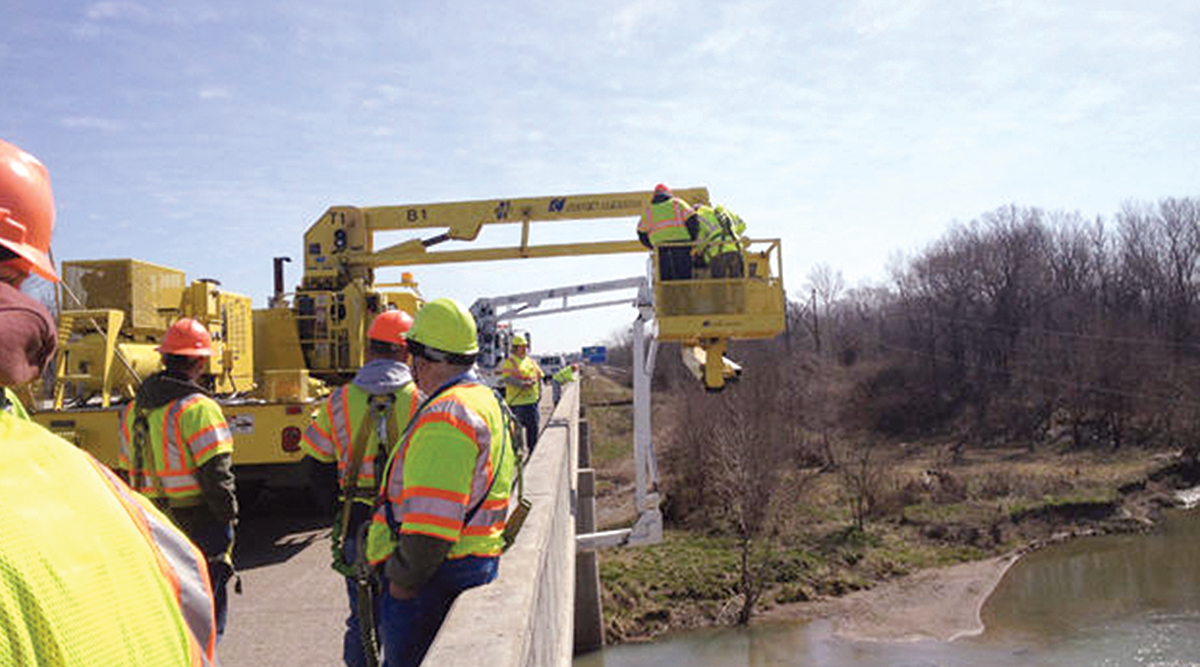 Crew works on Indiana bridge