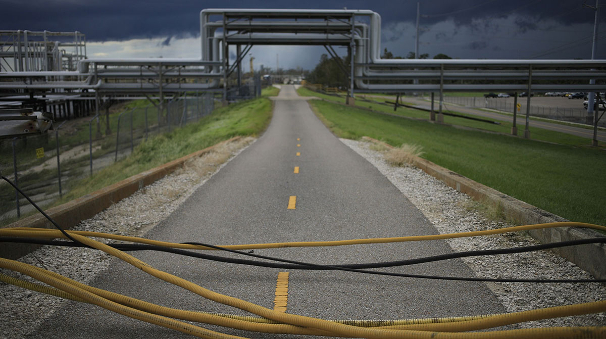 Damaged pipes at Royal Dutch Shell facility in Louisiana