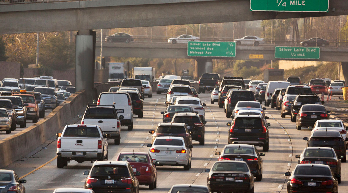 Traffic on the Hollywood Freeway in Los Angeles in December 2018.