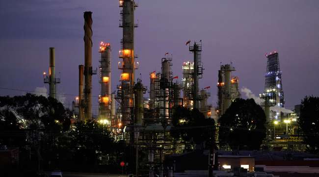 California refinery