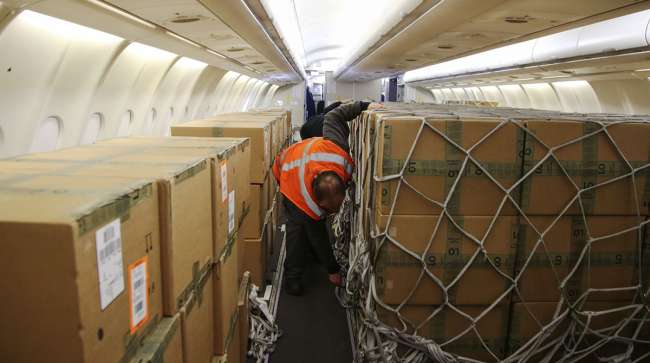 Supply Chain Snags, Quarantines Hurt Global Air Cargo Growth
