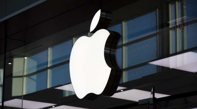 An Apple Inc. logo is displayed outside the company's store at Yorkdale mall in Toronto. (Brent Lewin/Bloomberg News)