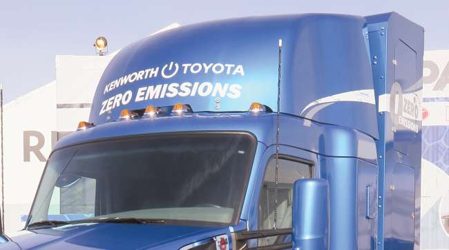 Kenworth and Toyota showcased a hydrogen-electric tractor