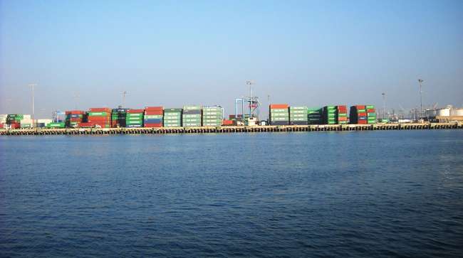 Container Rates to US From Asia Fall to Lowest Since July