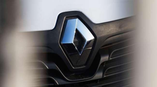 Daimler to Sell Its $364 Million Stake in Renault