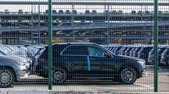 New Mercedes-Benz SUVs, manufactured by Daimler AG, on March 31.