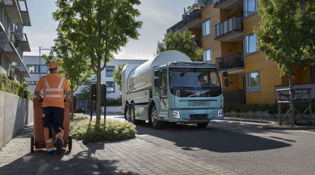 Volvo's FE electric garbage truck.