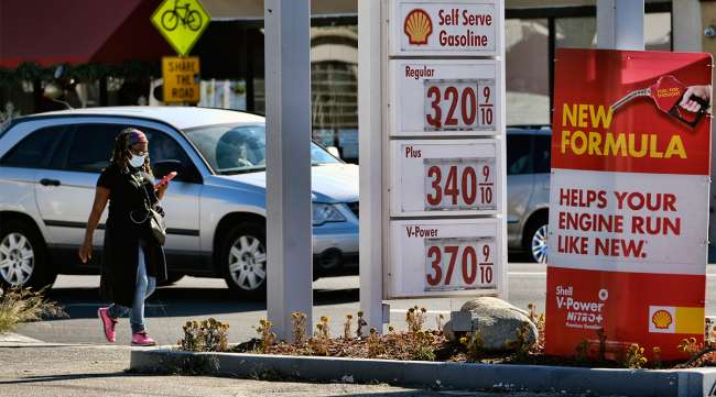 California gas station (Richard Vogel/Associated Press)
