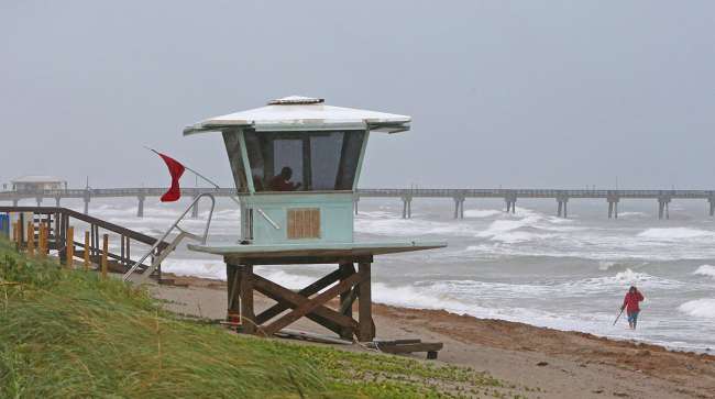 Lifeguard tower at Dania Beach, Fla.