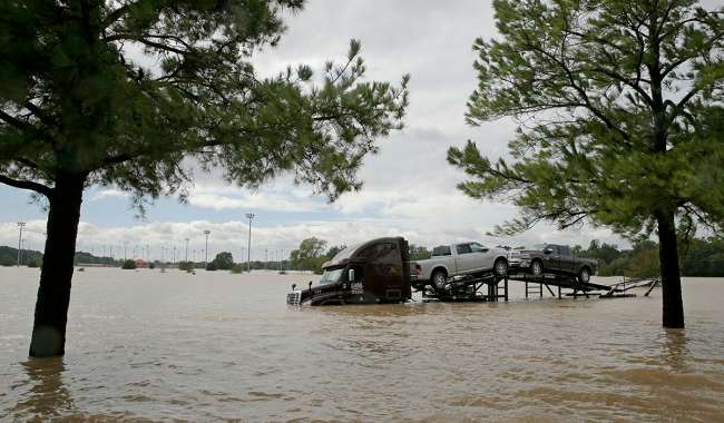 Harvey floods car carrier