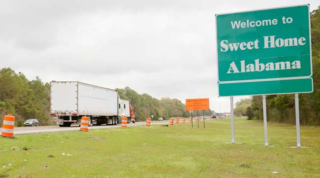 Truck entering Alabama