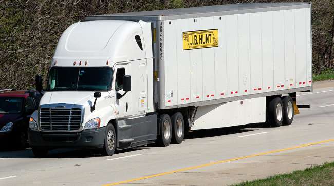 A J.B. Hunt truck on Interstate 65 in Shepherdsville, Ky.