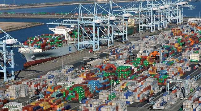 Port Long Beach containers Reuters