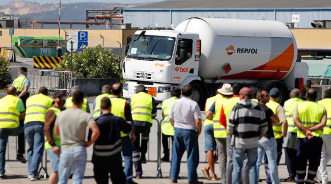 Tank truck drivers on strike in Lisbon, Portugal