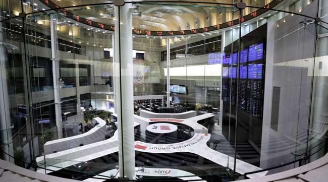 A view inside the Tokyo Stock Exchange in December 2018.