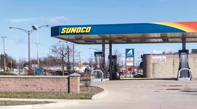 Sunoco gas station via RiverNorthPhotography via Getty Images