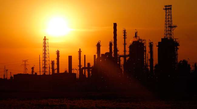 The BP-Husky Toledo Refinery at sunset in Oregon, Ohio