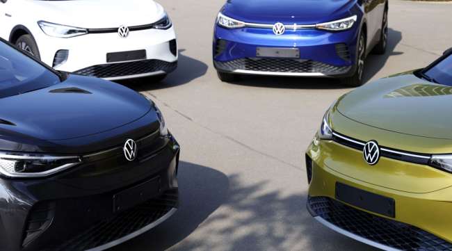 New Volkswagen ID.4 electric SUVs. (Liesa Johannssen-Koppitz/Bloomberg News)