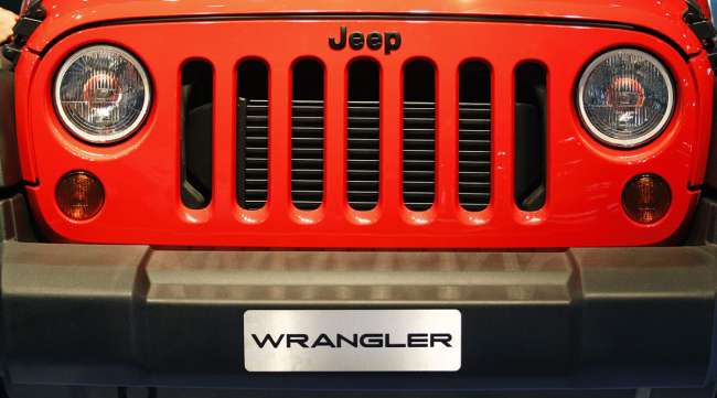 Warning Signs Flash for Detroit as Jeep Wranglers Pile Up on Dealer Lots |  Transport Topics