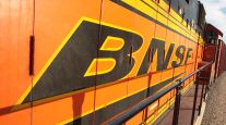BNSF logo on train