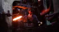 Manufacturing Growth in U.S. Eases as Supply Chain Issues Linger