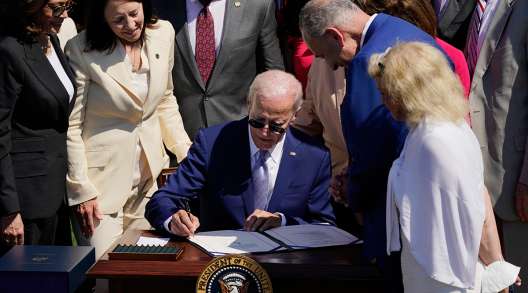 Biden signs the CHIPS and Science Act