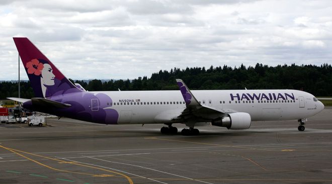 A Hawaiian Airlines plane