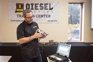 Diesel Laptops trainer